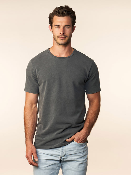 the terry tee - carbon