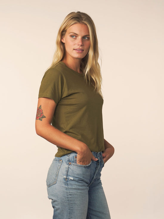 women’s cotton cashmere tee - olive