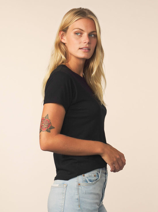 women’s cotton cashmere tee - black