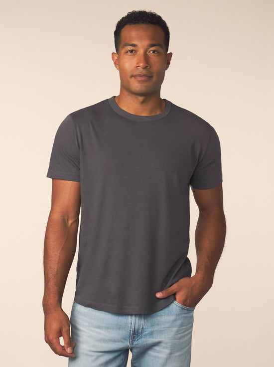 men’s cotton cashmere tee - carbon